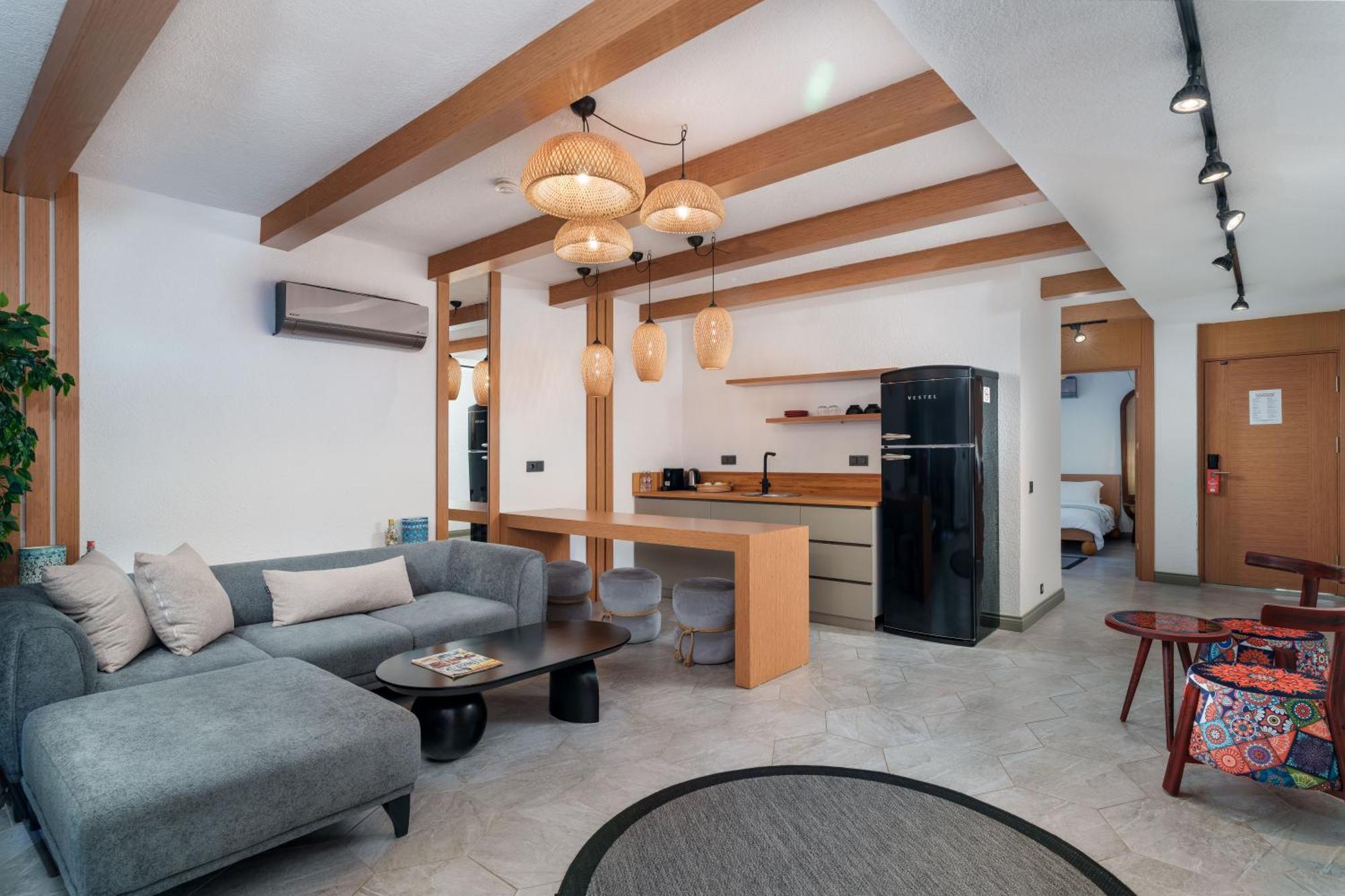 Lupia Suites Kalkan Eksteriør bilde